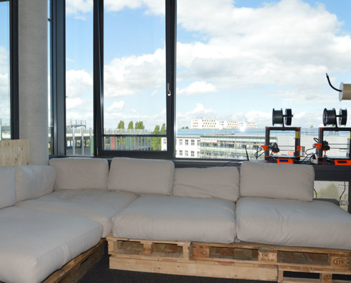 Technikzentrum Luebeck (TZL) WeDSGN Coworking Lounge Couch Sofa 3D Drucker